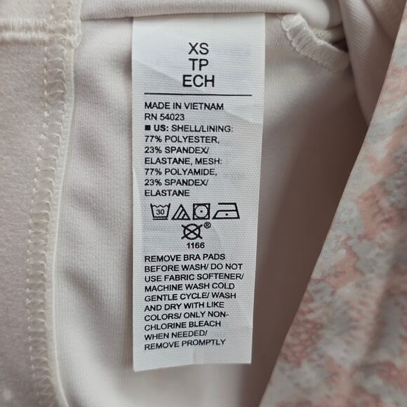 Old Navy Active Powersoft Cream Animal Crop Sports Bra Swim Top XS Extra Small - Picture 7 of 7